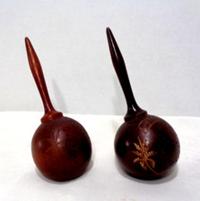VTG Pair Of Wooden Maraca-Shaped Salt  Pepper Shakers Marked Havana Cuba EUC
