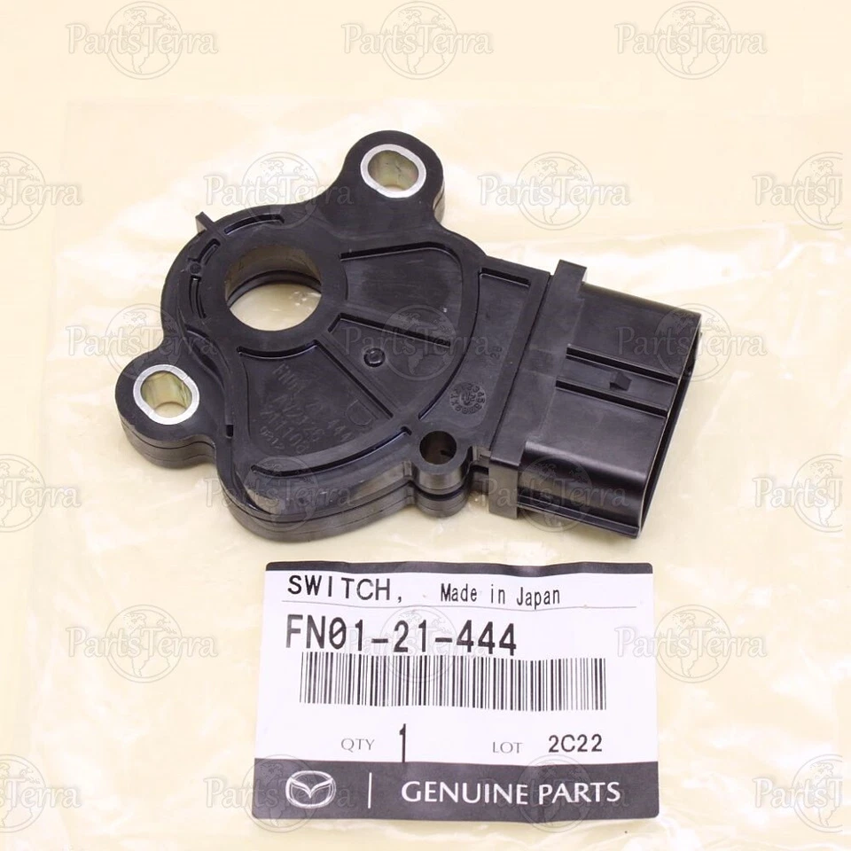 New OEM Mazda PROTEGE 5 Automatic Transmission Neutral Safety Switch FN0121444 — 第 2/4 张图片