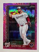 2025 Topps Luis Garcia Jr. Pink Sand Parallel