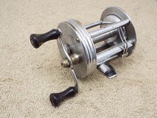 Carrete de pesca vintage Shakespeare True Blue 1956 modelo Fe