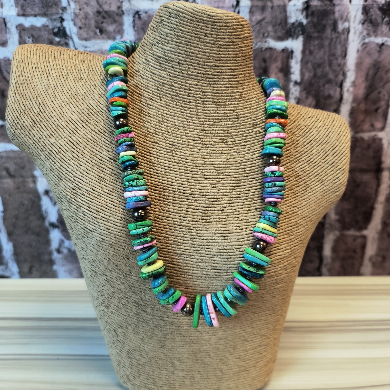 Multicolor Graduated Howlite Statement Necklace S… - image 1