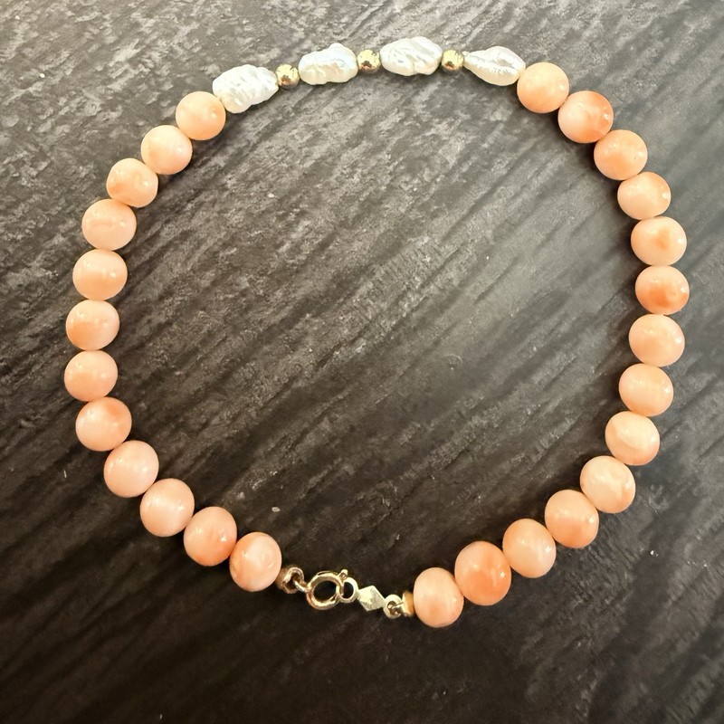 14K Solid Gold Pink Coral Angel Skin Beads Bracelet 7.25 Inches.