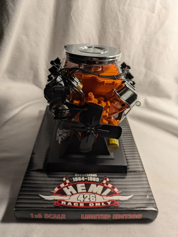 LIBERTY CLASSICS 1964-1965 DODGE 426 HEMI DIECAST RACE ENGINE 1:6 SCALE LIMITED - Image 2 of 4