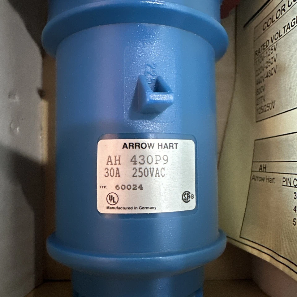 ⚡️ARROW HART AH430P9 250VAC 30A Pin & Sleeve 3PH 4W Plug Receptacle⚡️ - Image 3 of 4