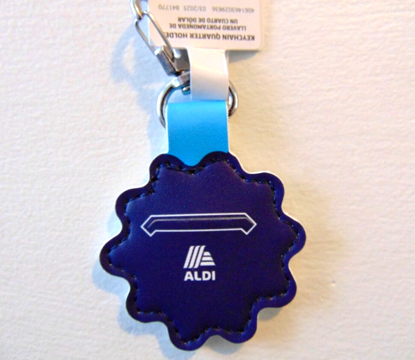 ALDI Gear Keychain Quarter Holder Keeper AOS Flower 2025 New B