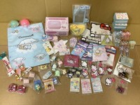 Sanrio Hello Kitty Cinnamoroll My Melody Kuromi Pompompurin Cogimyun Badtz-Maru