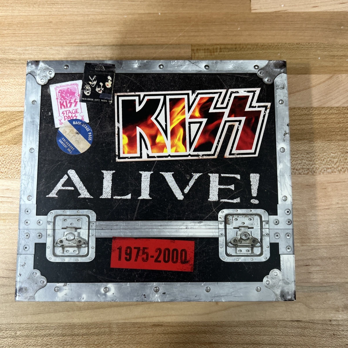 絶妙なデザイン 【KISS】ALIVE!BOX 1975-2000 初回限定盤4枚組CD