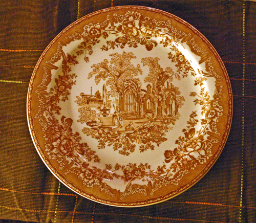 YE OLD IVORY BUFFALO CHINA LOT OF 3 1930 1940 RESTAURANT PLATES COUNTRY GARDEN - Picture 1 of 6