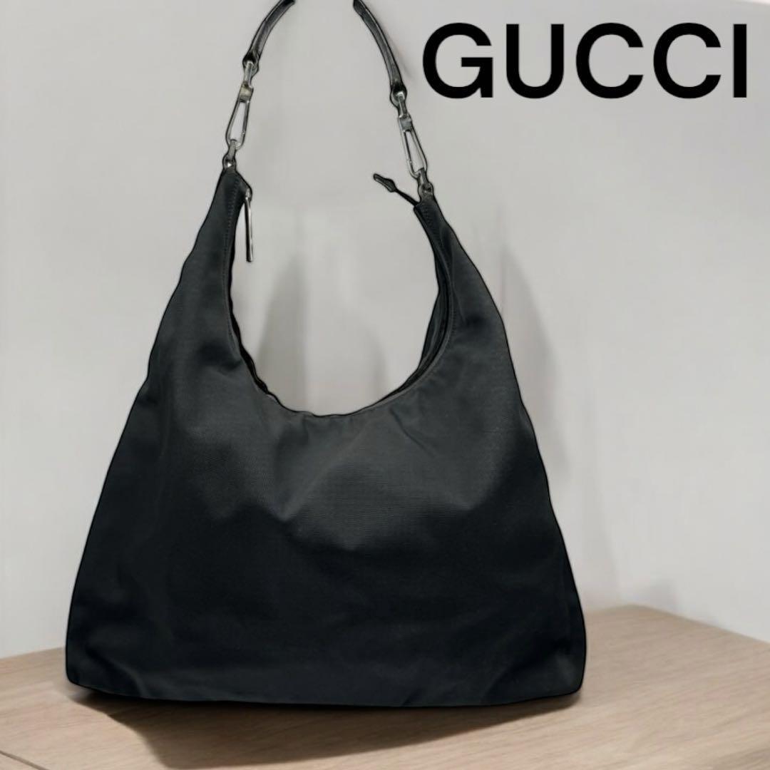 Archive GUCCI half moon one shoulder bag Archive GUCCI half moon one shoulder bag
