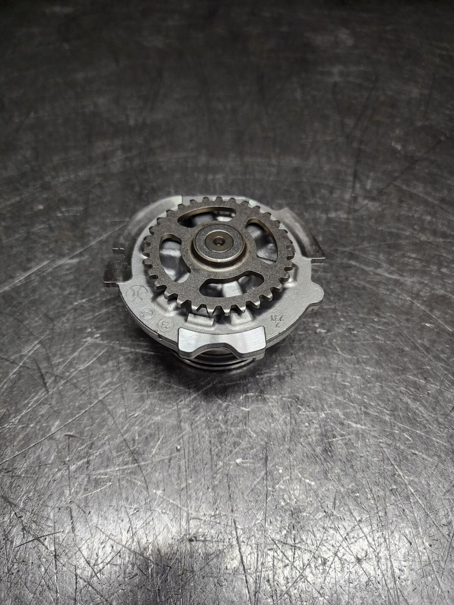 ZF8HP45 ZF8HP55 ZF8HP70 TRANSMISSION OIL PUMP OEM #0501.218.885