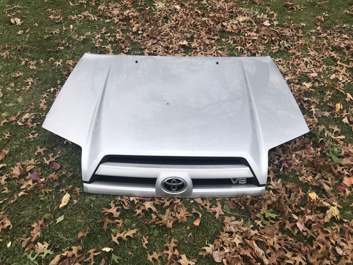 2003 2004 Toyota 4Runner hood and grill - 1D4, titanium metallic
