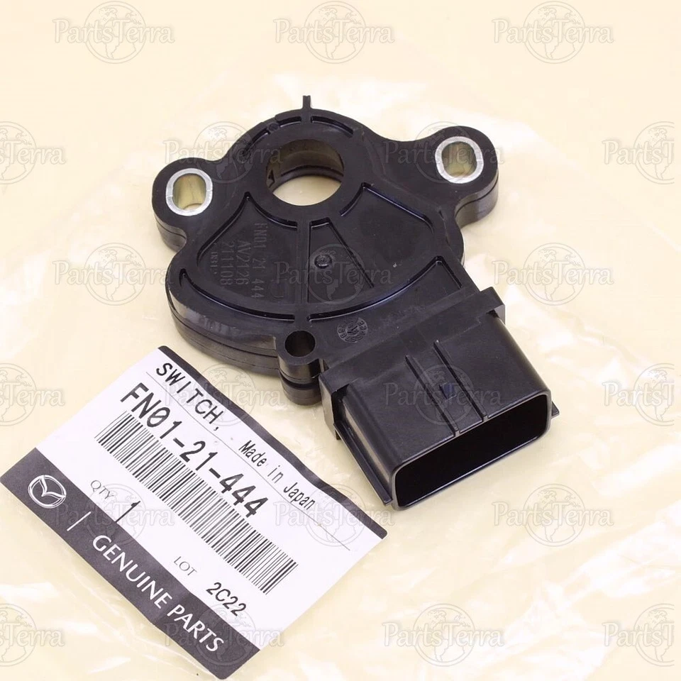 New OEM Mazda PROTEGE 5 Automatic Transmission Neutral Safety Switch FN0121444 — 第 4/4 张图片