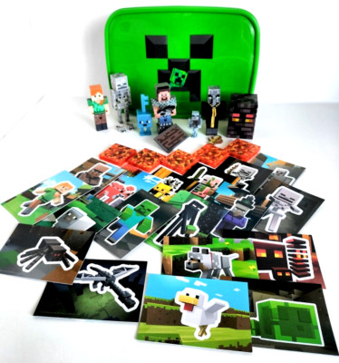 Minecraft Figuren Konvolut Steve in Kette Rüstung Schlüssel Golem Brotdose Aufkleber Set