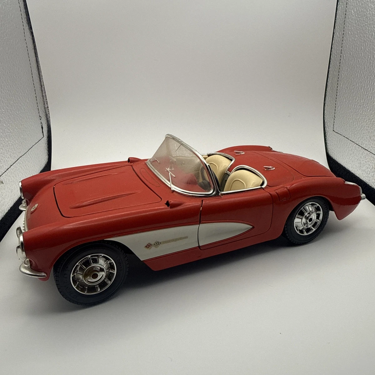 Franklin Mint Chevrolet 1957 Vehicle Year Vintage Manufacture