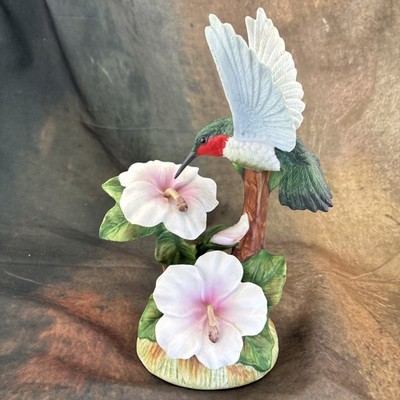 VTG Gallery Originals Ruby Throated Hummingbird Bisque Porcelain Figurine Japan