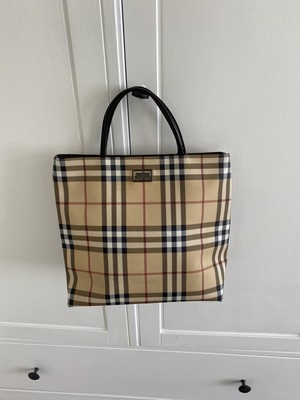 womens burberry bag