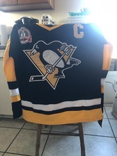 Pittsburgh Penguins Mario Lemieux Limited Edition jersey with his laser Auto