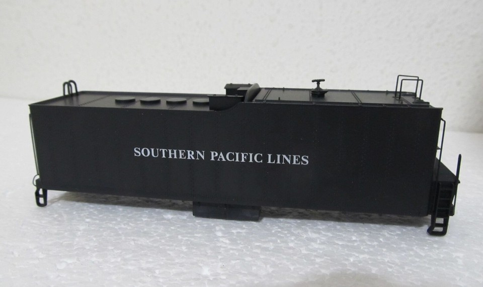 HO RIVAROSSI 1248 - Southern Pacific Cab Forward Steam Loco