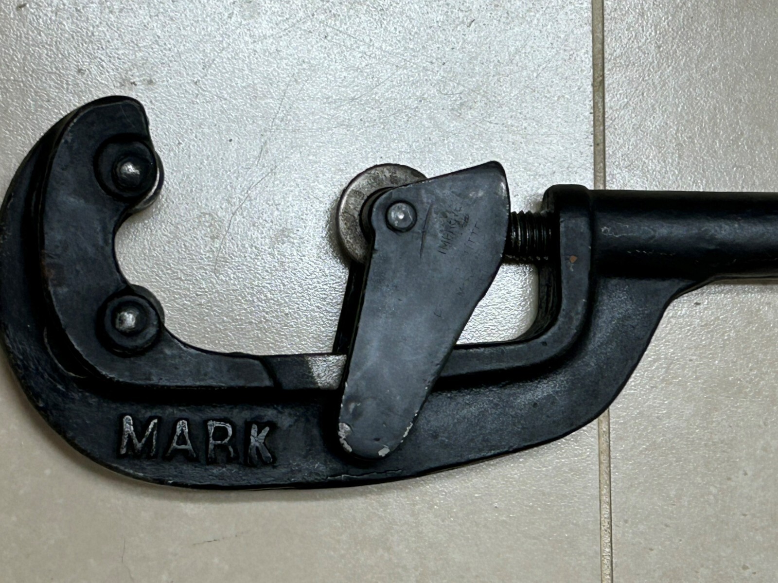 Cleveland Hardware & Company S2 Heavy Duty 2" Pipe Tube Cutter