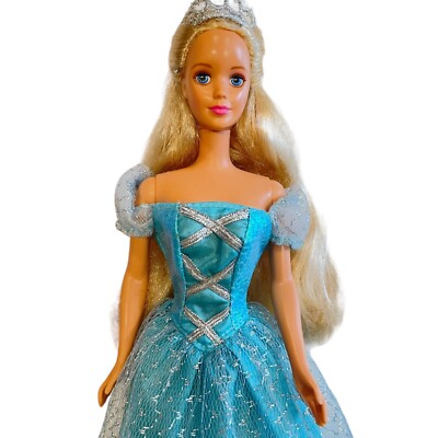Sleeping Beauty Barbie Doll Mattel 1998 Blue Gown Eyes Open
