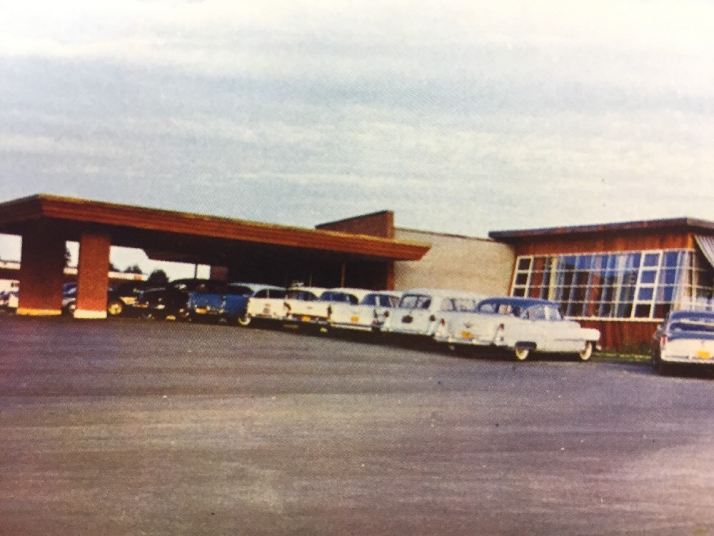 Vintage 1961 Postcard Pilot's Grille Bangor Maine Cars Photo by Paul