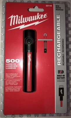 ¡NUEVO! Linterna recargable Milwaukee 500 lúmenes 2011R magnética de transporte diario Foto 1 de 4