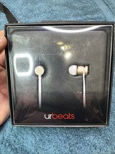 Beats By Dr. Dre B0547 urBeats Earphone With Microphone With Carrying Case NIB