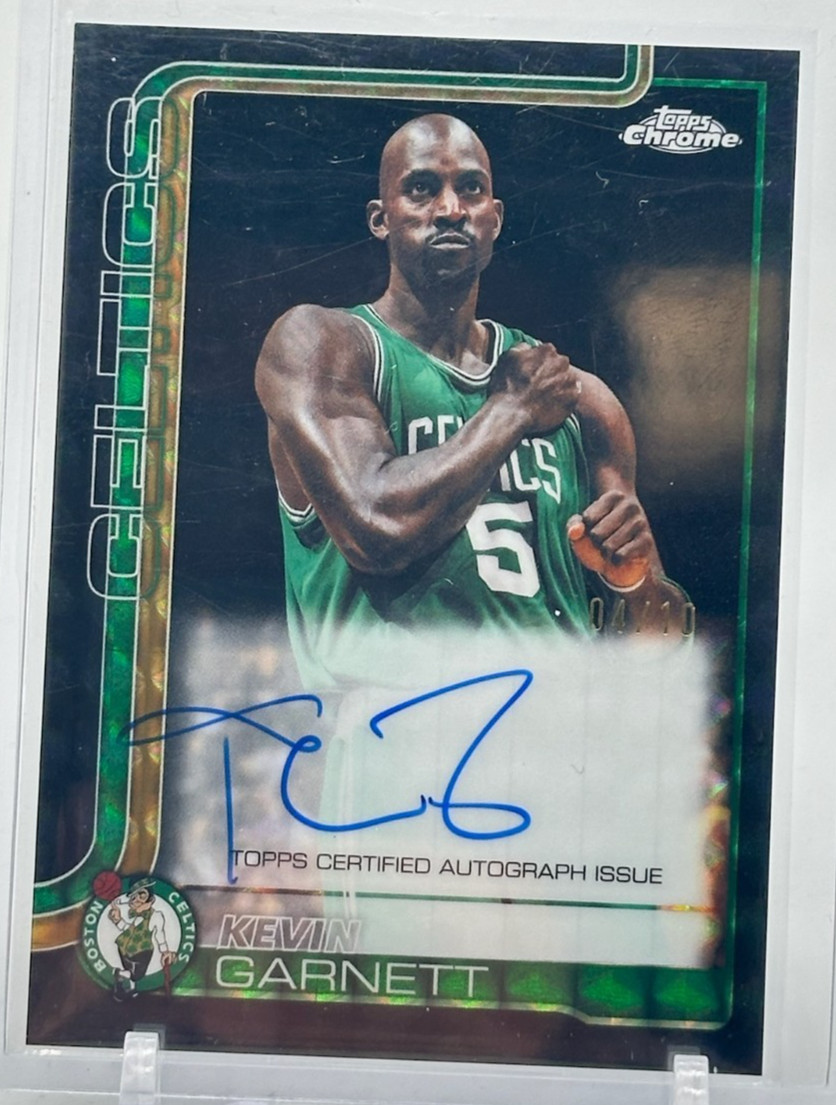 Topps Chrome Update 2025-26 Kevin Garnett Auto Geometric 4/10 Celtics