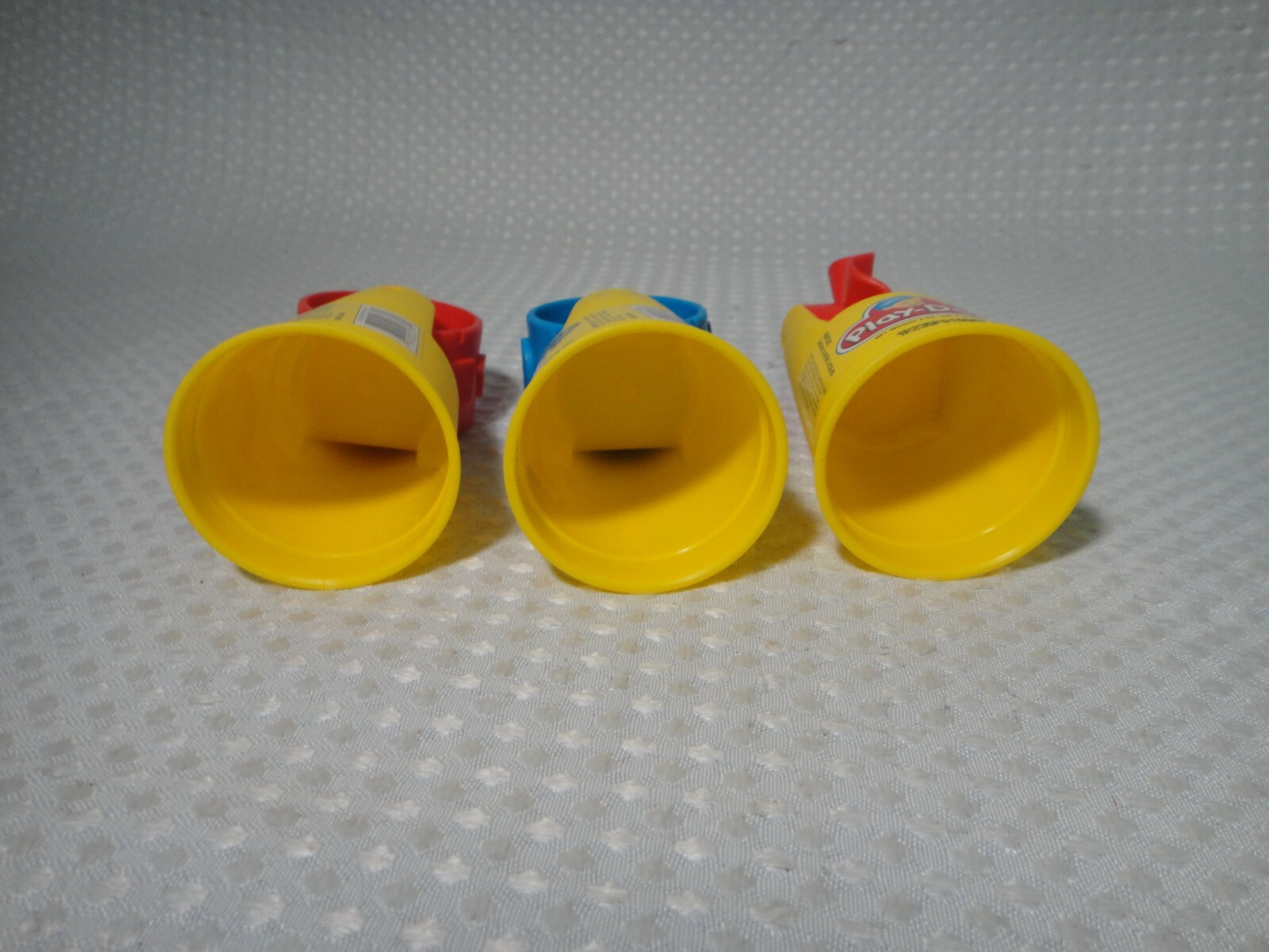 2000 Play-Doh Shape & Cutter Roller Wheels With Cups Molds Missing Lids