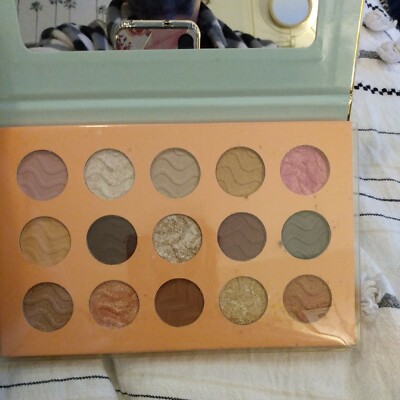 Eyeshadow Palette