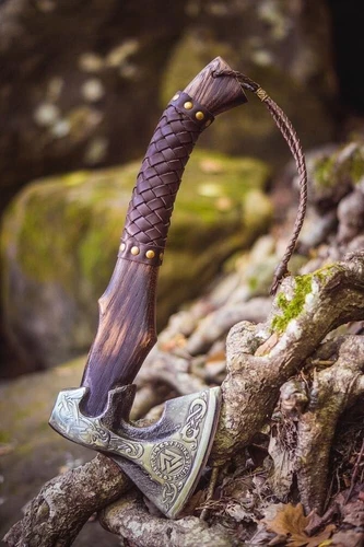 Handmade Corban Steel Viking Axe - Picture 3 of 5