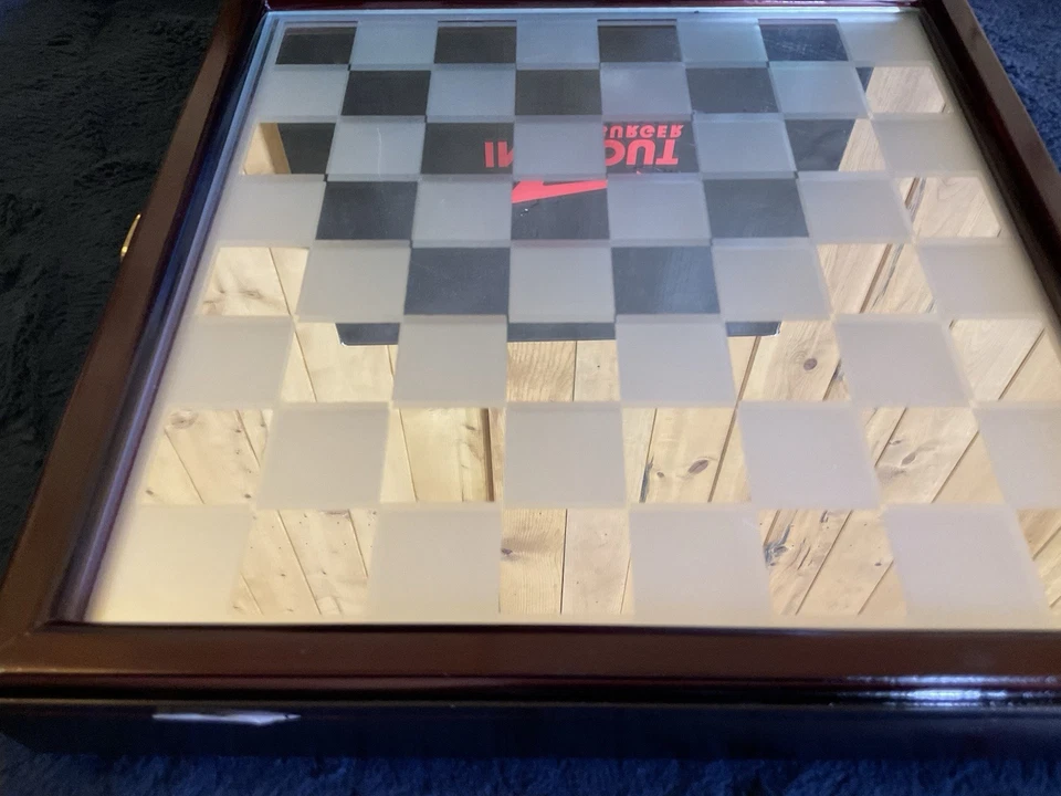 IN-N-OUT Glass Chess + Checkers Set In Wooden Box Clear Pieces + Mirror Board - Image 4 of 4