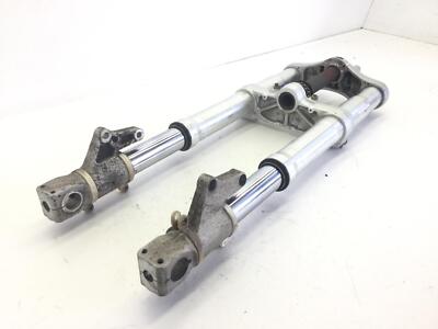 GABEL - ROSTSTELLEN AM UNTEREN VORBAU RECHTS DUCATI MONSTER 750 2002