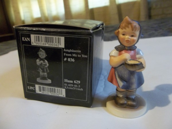 1995 - 1996 Goebel Hummel From Me To You #036
