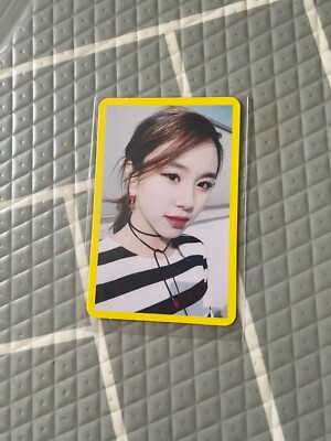 jyp TWICE twicecoaster lane 2 , feel special official photocard