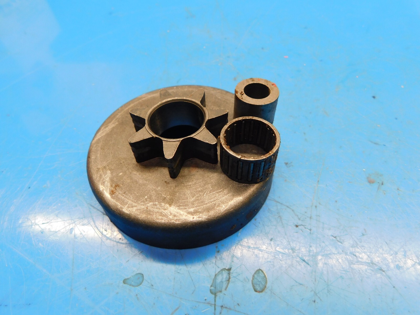 Homelite Chainsaw 150 Clutch Drum Replacement Part Box 1436 J-image