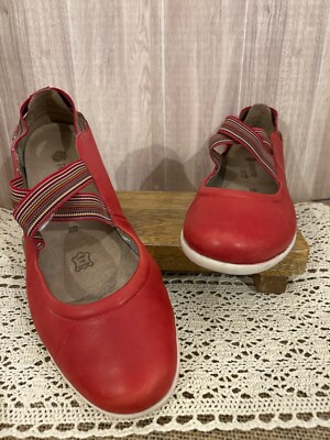 womens REMONTE Red Leather Cross Strap Mary Jane Flats Size 40/US 8