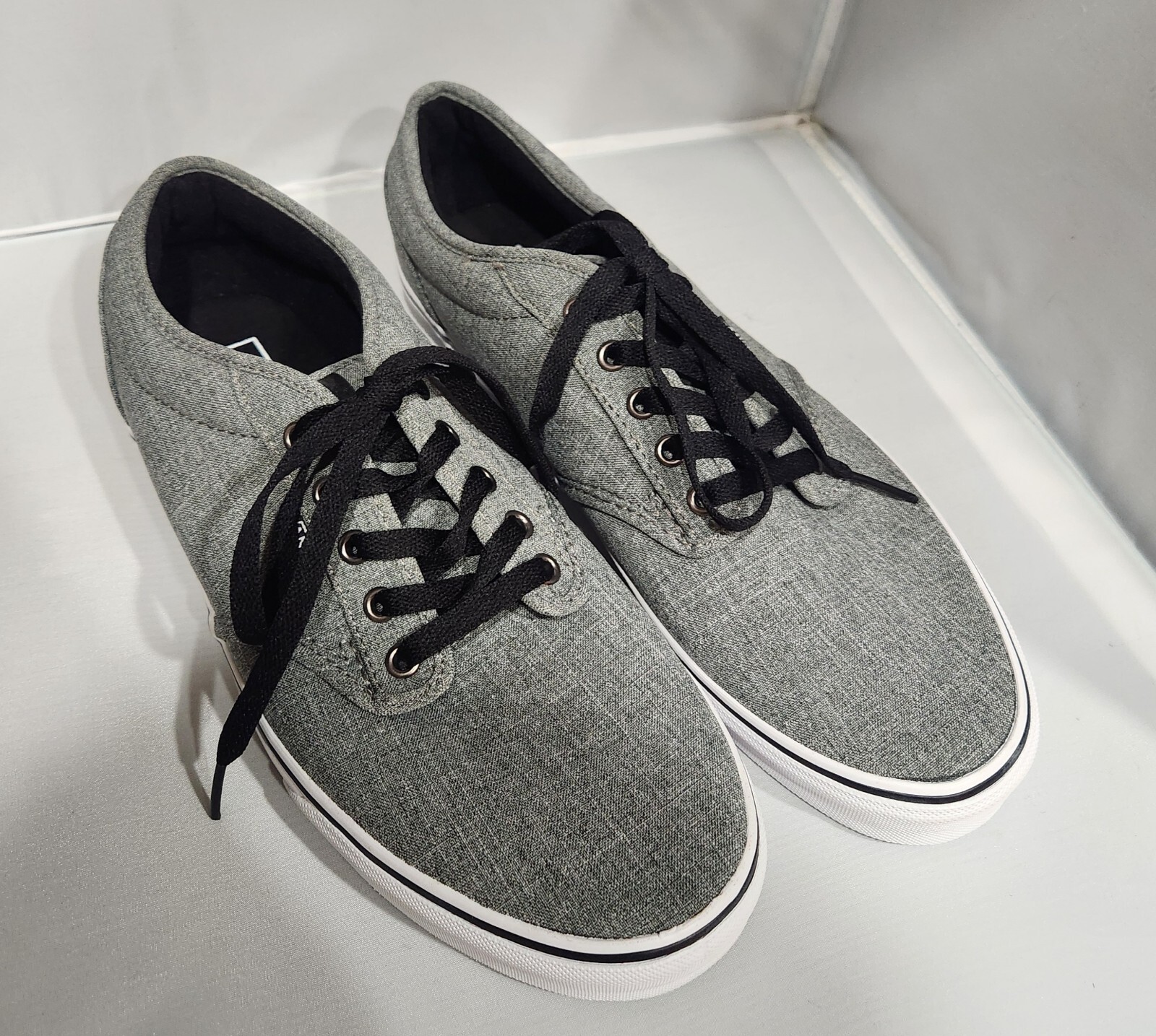 SAOLA Scarpe sneakers da skate casual in tela grigia da uomo Vans Off The Wall taglia 10 5