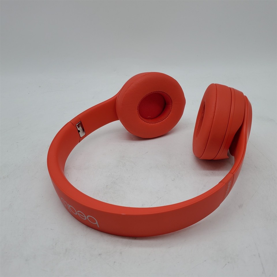 Beats Solo3 Wireless On Ear Headphones Red MX472LL A NOT WORKING beats-solo3-wireless-on-ear-headphones-red-mx472ll-a-not-working