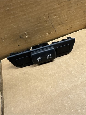 #ad SUBARU WRX 2022 2023 OEM REAR CENTER CONSOLE DUAL USB CHARGING PORT B175 $49.99