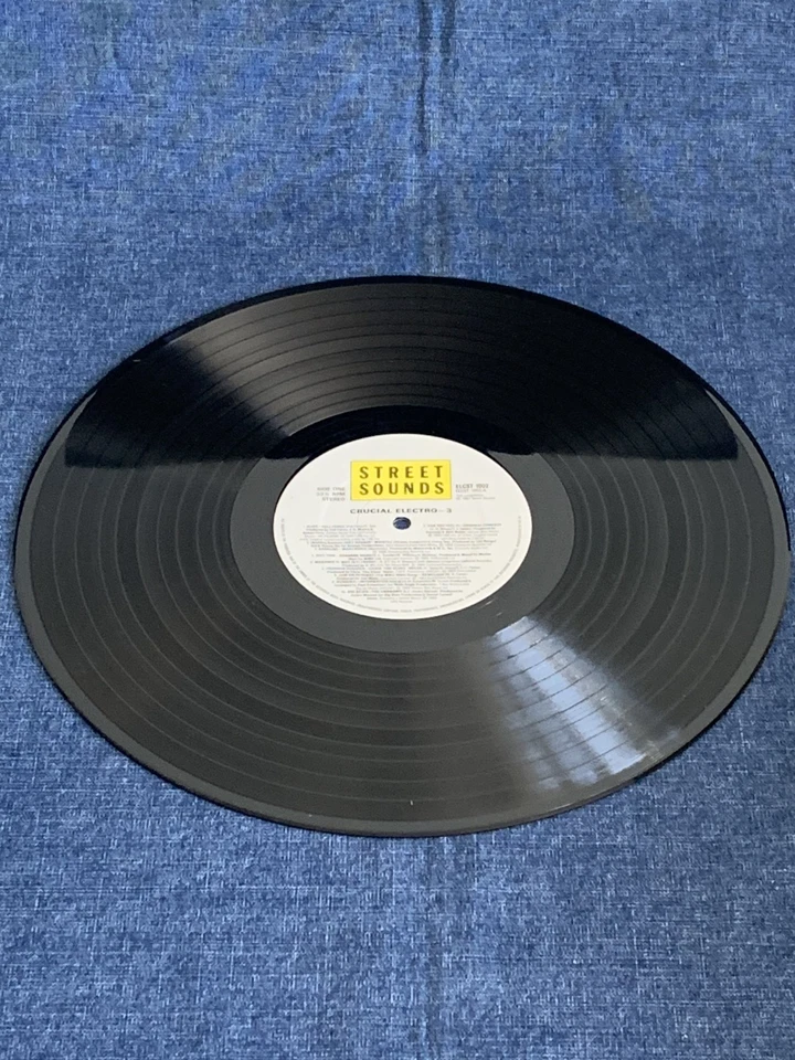 STREET SOUNDS CRUCIAL ELECTRO 3 LP VINYL 1987 *VG+/VG+* - Image 3 of 4