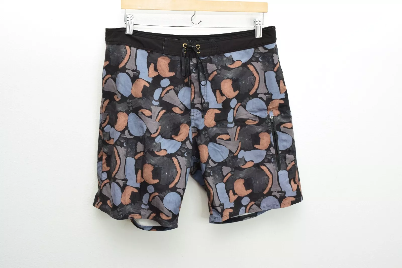 vuori infinity boardshort cloud abstract flaws shorts