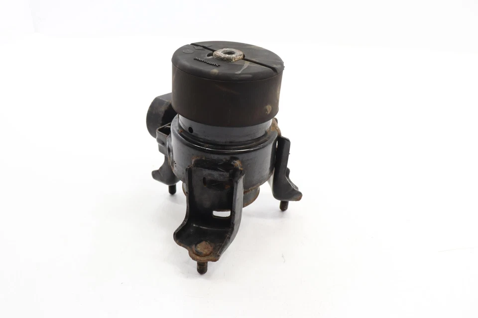 2017 - 2019 TOYOTA HIGHLANDER 3.5L ENGINE FRAME MOUNT SUPPORT BRACKET OEM - Image 4 of 4