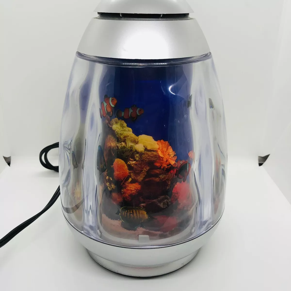 Aquarium top motion lamp