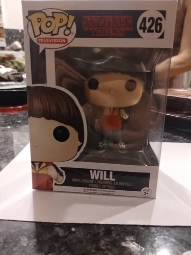 Funko Pop ! Vinyl Stranger Things Will Byers #426 Vaulted box Crease