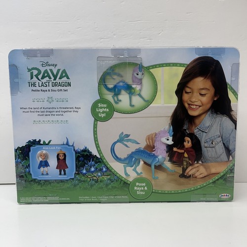 DISNEY RAYA AND THE LAST DRAGON PETITE RAYA & SISU GIFT SET New In Box Lights - Picture 2 of 2