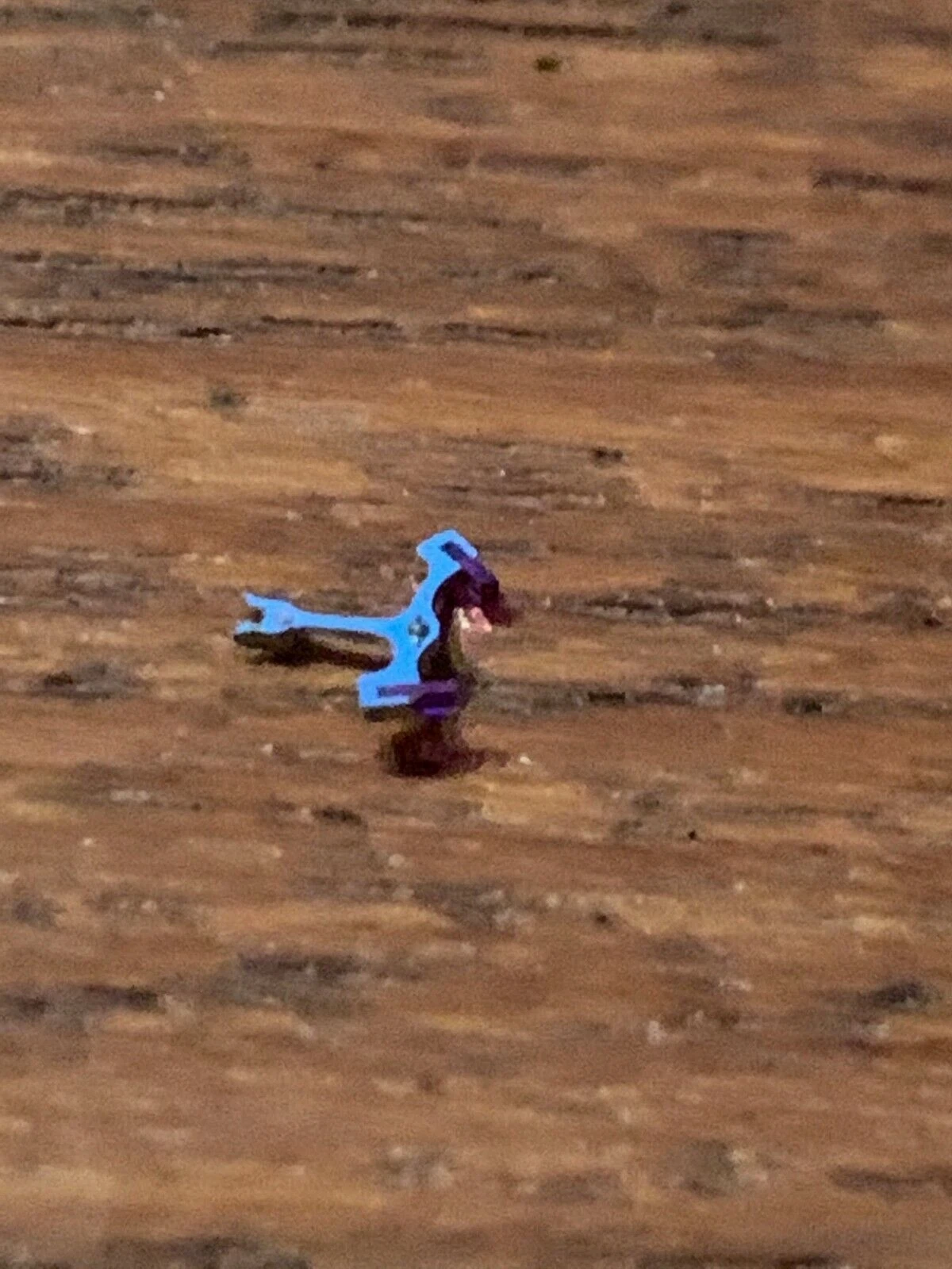 Picture 4 of 32
