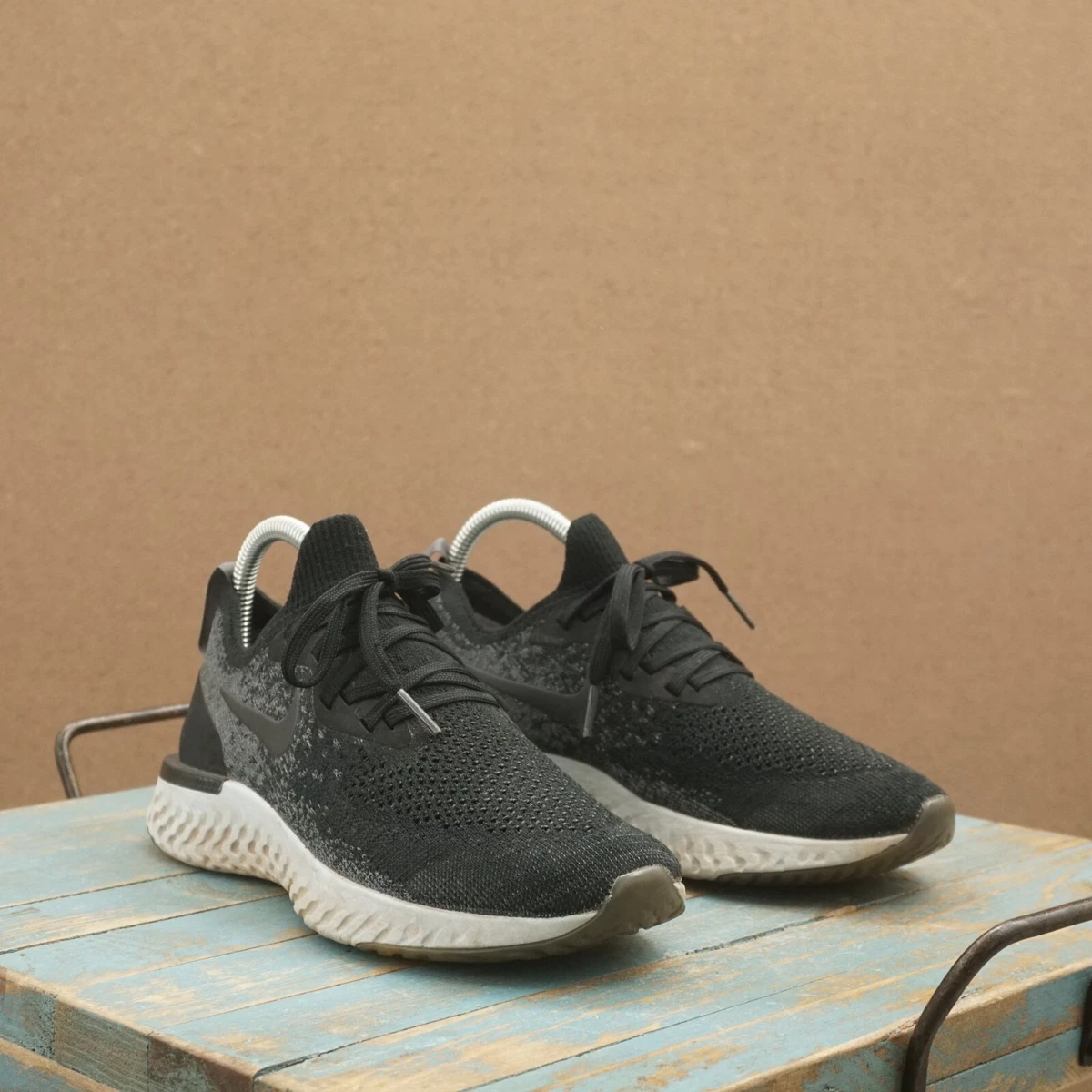 Nike epic react flyknit cheap laces