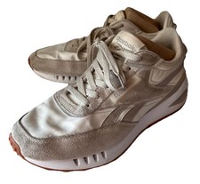 Reebok Shoes Womens US 8.5 Classic Revival Running Sneakers Casual Workout