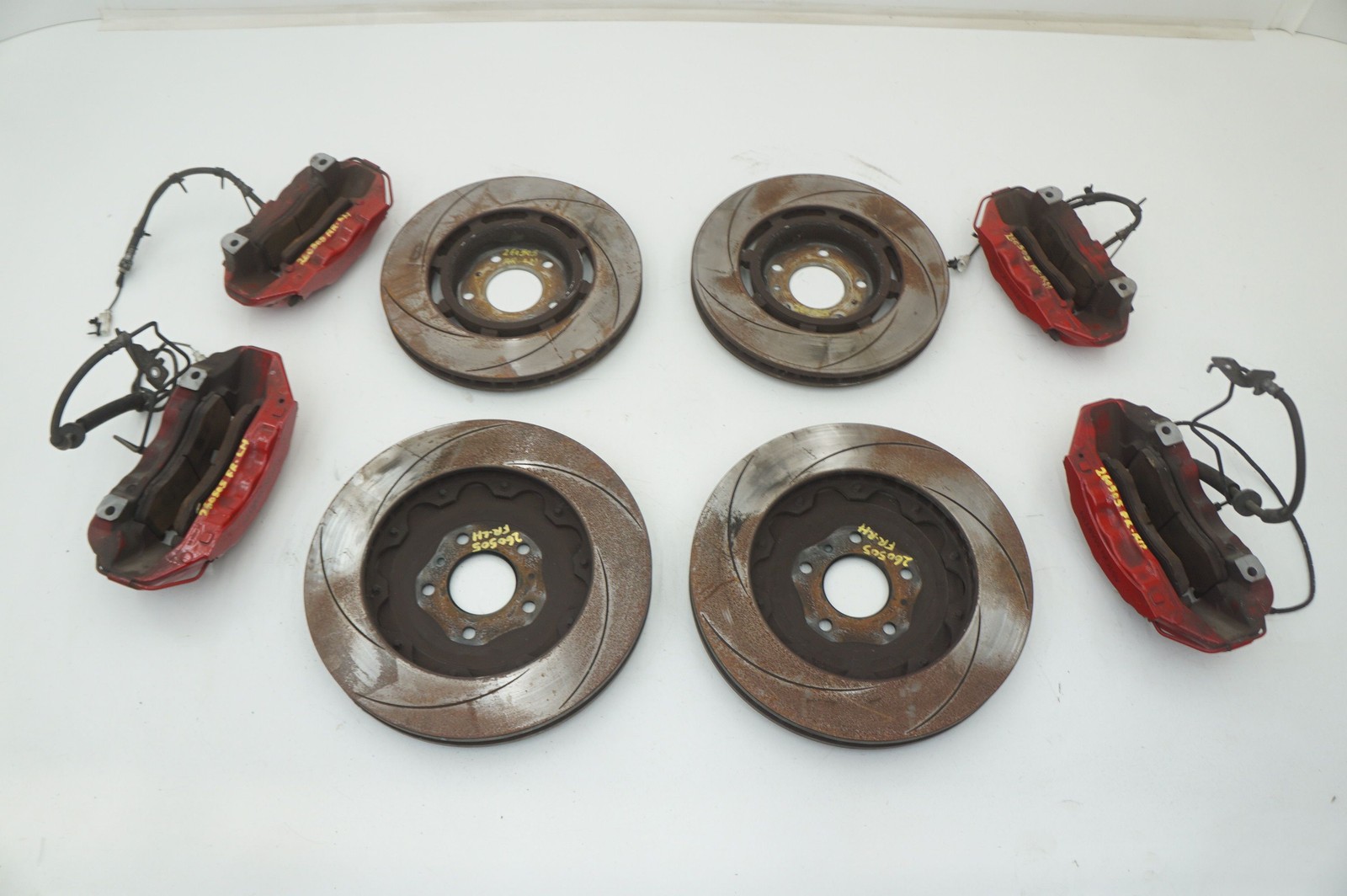 Aston Martin Vantage 2020 Front Right Brake discs Set Red